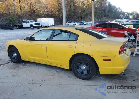 2013 Dodge Charger Police z USA, uszkodzony, nr VIN 2C3CDXAG9DH642311